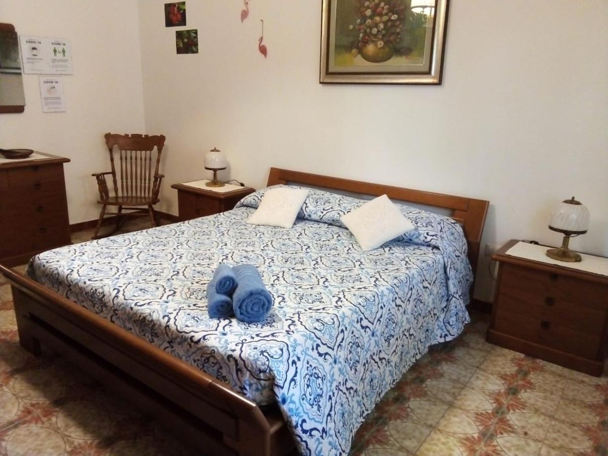 B & B Il Mirto 2 SantʼAntìoco Zewnętrze zdjęcie